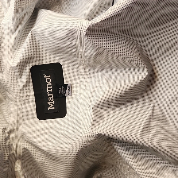 NWOT MARMOT Phoenix EVOdry Women's Rain Jacket - Picture 6 of 6